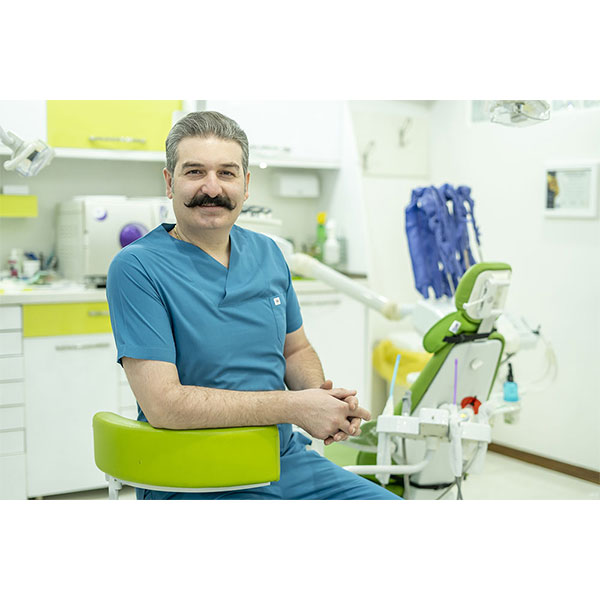 دکتر صادق پور احمدی